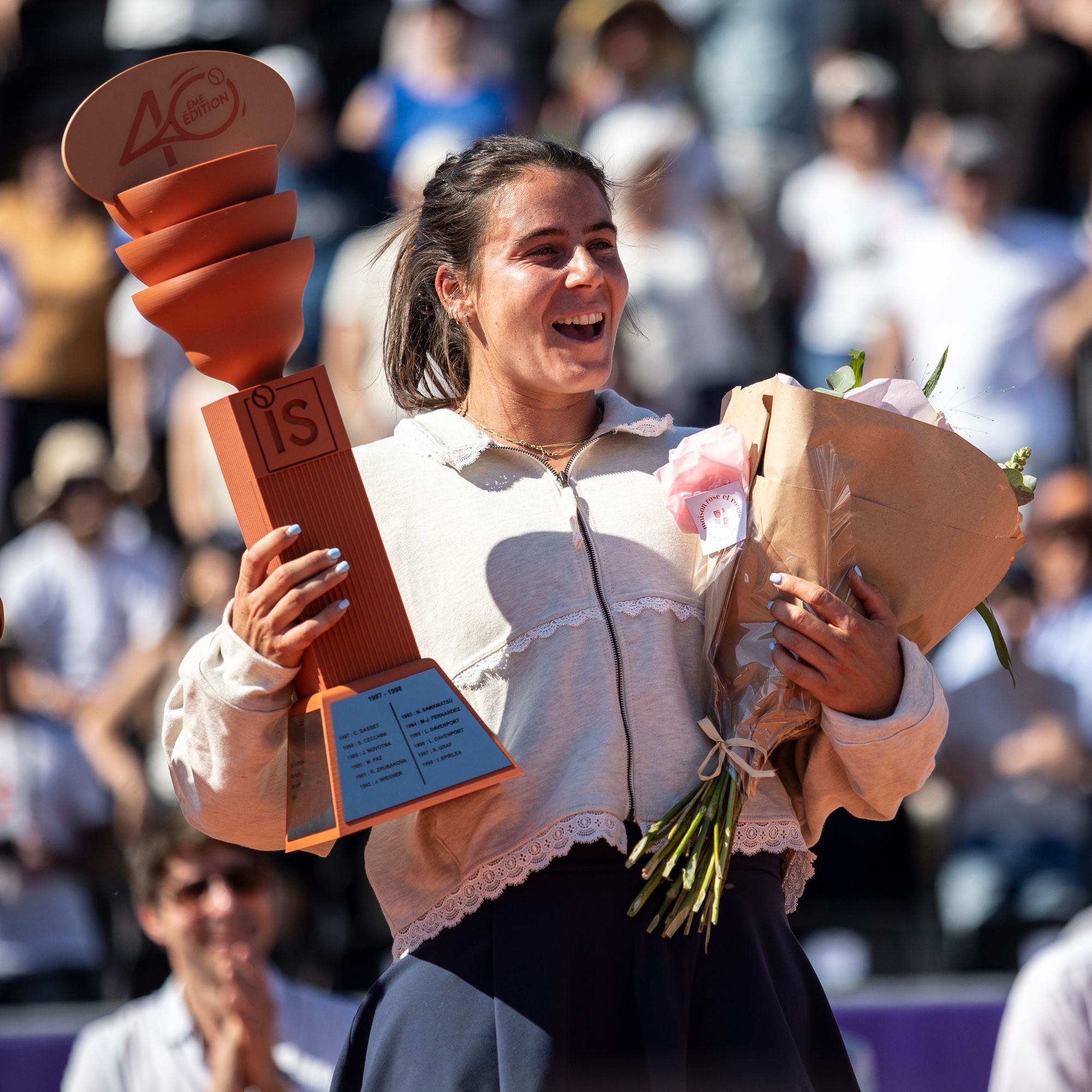 EMMA NAVARRO remporte les internationaux de strasbourg 2026 !